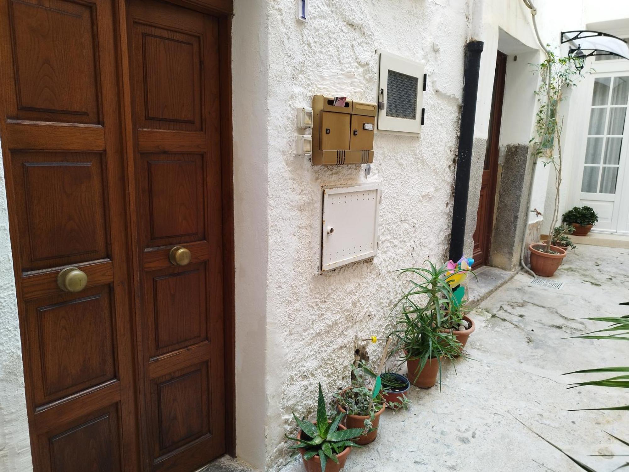 Cortile Maggiore Home Чефалу Екстериор снимка