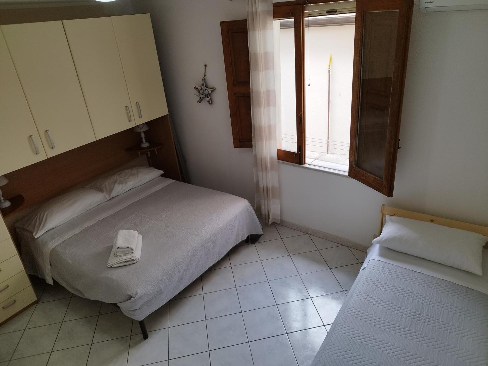 Cortile Maggiore Home Чефалу Екстериор снимка